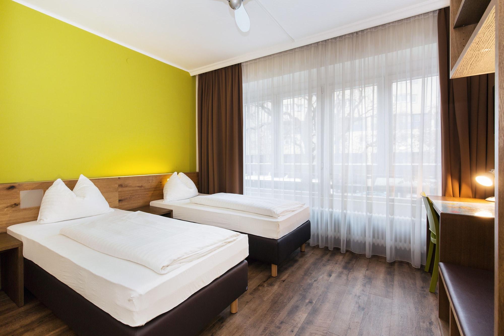 Basic Hotel 3*